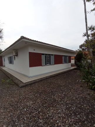 Casa com 4 Quartos à Venda, 2.800 m² em Centro - Tijucas