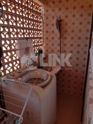 Imagem Apartamento com 2 Quartos à Venda, 67 m² em Teresópolis - Porto Alegre