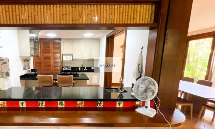 Imagem Casa com 4 Quartos à Venda, 350 m² em Maresias - São Sebastião Imagem Casa com 4 Quartos à Venda, 350 m² em Maresias - São Sebastião