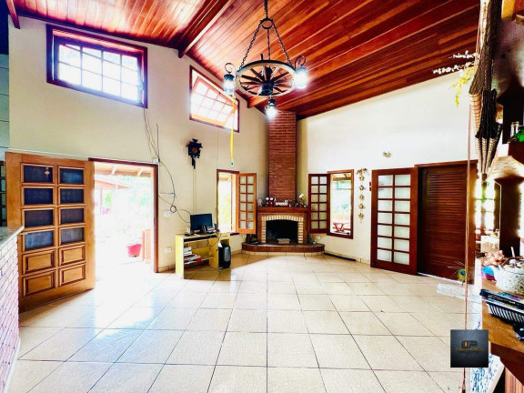 Imagem Imóvel com 3 Quartos à Venda, 260 m² em Parq.  Rio São Lourenço - Juquitiba