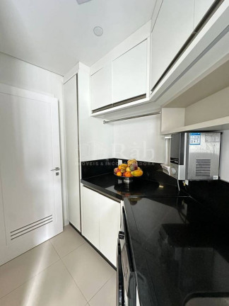 Imagem Apartamento com 4 Quartos à Venda, 182 m² em Centro - Balneário Camboriú Imagem Apartamento com 4 Quartos à Venda, 182 m² em Centro - Balneário Camboriú