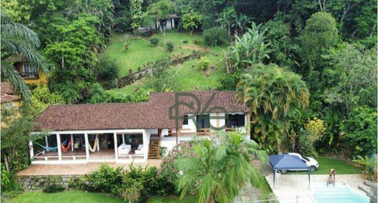 Imagem Casa com 6 Quartos à Venda, 360 m² em Retiro (cunhambebe) - Angra Dos Reis Imagem Casa com 6 Quartos à Venda, 360 m² em Retiro (cunhambebe) - Angra Dos Reis