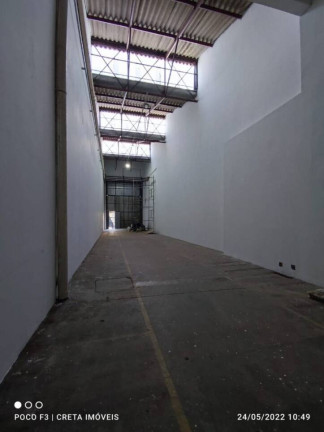 Galpão para Alugar, 285 m² em Vila Menk - Osasco
