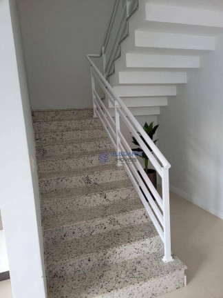 Imagem Sobrado com 3 Quartos à Venda, 280 m² em Centro - Penha Imagem Sobrado com 3 Quartos à Venda, 280 m² em Centro - Penha