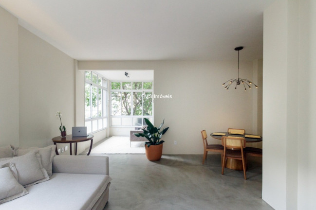 Imagem Imóvel com 2 Quartos à Venda, 113 m² em Higienópolis - São Paulo Imagem Imóvel com 2 Quartos à Venda, 113 m² em Higienópolis - São Paulo
