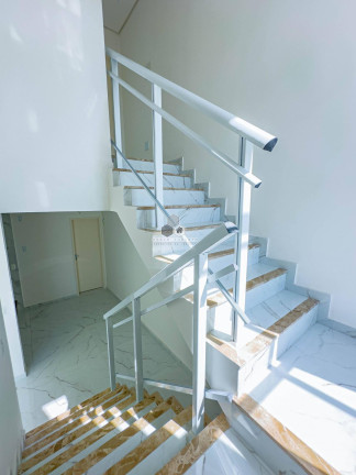 Imagem Casa com 3 Quartos à Venda, 122 m²