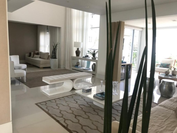 Imóvel com 3 Quartos à Venda, 236 m² em Vila Mariana - São Paulo