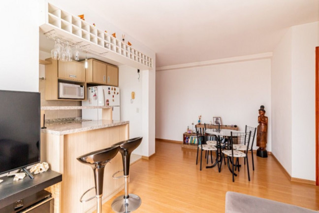 Imagem Imóvel com 2 Quartos à Venda, 57 m² em Jardim Carvalho - Porto Alegre Imagem Imóvel com 2 Quartos à Venda, 57 m² em Jardim Carvalho - Porto Alegre