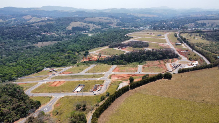Terreno em Condomínio à Venda, 360 m² em Cachoeira - Atibaia