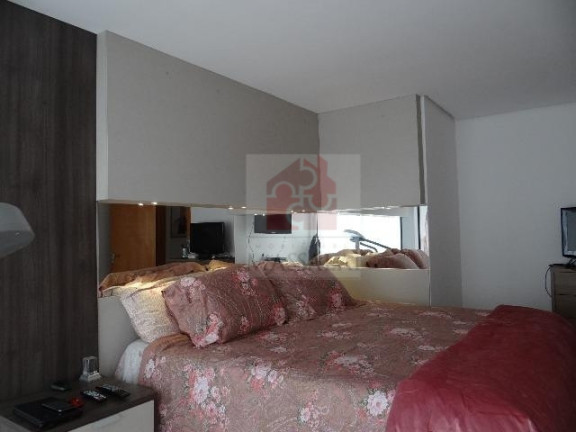 Imagem Casa com 3 Quartos à Venda, 201 m² em Hípica - Porto Alegre Imagem Casa com 3 Quartos à Venda, 201 m² em Hípica - Porto Alegre