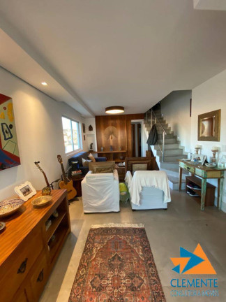 Imagem Apartamento com 3 Quartos à Venda, 213 m² em Santo Antônio - Belo Horizonte Imagem Apartamento com 3 Quartos à Venda, 213 m² em Santo Antônio - Belo Horizonte