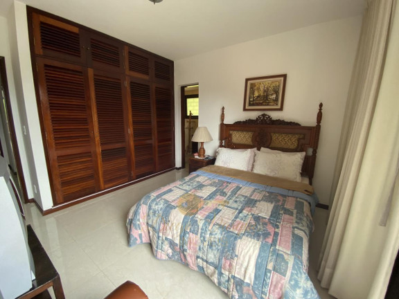 Imagem Casa com 6 Quartos à Venda, 190 m² em Granja Guarani - Teresópolis Imagem Casa com 6 Quartos à Venda, 190 m² em Granja Guarani - Teresópolis