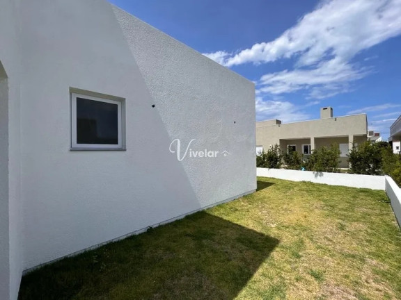 Imagem Casa com 3 Quartos à Venda,  em Arco íris  - Capão Da Canoa
