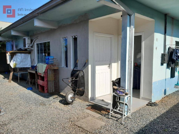 Imagem Casa com 3 Quartos à Venda, 144 m² em Iririu - Joinville