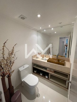 Imagem Imóvel com 4 Quartos à Venda, 211 m² em Vila Carrão - São Paulo Imagem Imóvel com 4 Quartos à Venda, 211 m² em Vila Carrão - São Paulo