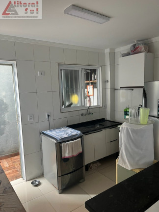Imagem Sobrado com 2 Quartos à Venda, 65 m² em Tupi - Praia Grande Imagem Sobrado com 2 Quartos à Venda, 65 m² em Tupi - Praia Grande