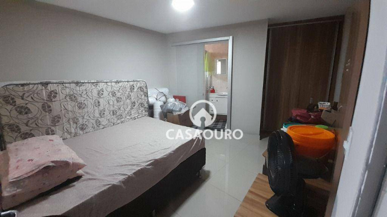 Imagem Casa com 4 Quartos à Venda, 300 m² em Floresta - Belo Horizonte Imagem Casa com 4 Quartos à Venda, 300 m² em Floresta - Belo Horizonte