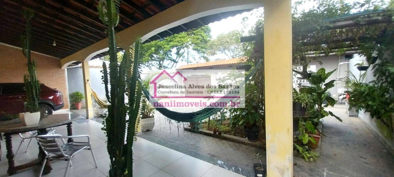 Imagem Casa com 3 Quartos à Venda, 360 m² em Pontal De Santa Marina - Caraguatatuba Imagem Casa com 3 Quartos à Venda, 360 m² em Pontal De Santa Marina - Caraguatatuba