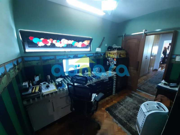 Imagem Apartamento com 3 Quartos à Venda, 300 m² em Copacabana - Rio De Janeiro Imagem Apartamento com 3 Quartos à Venda, 300 m² em Copacabana - Rio De Janeiro