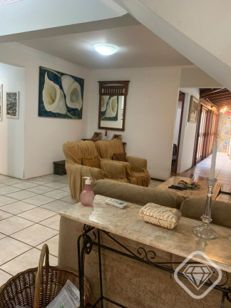 Imagem Casa de Condomínio com 4 Quartos à Venda,  em Ipanema - Porto Alegre