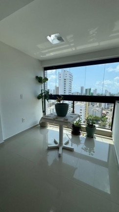 Imagem Apartamento com 3 Quartos à Venda, 157 m² em Espinheiro - Recife