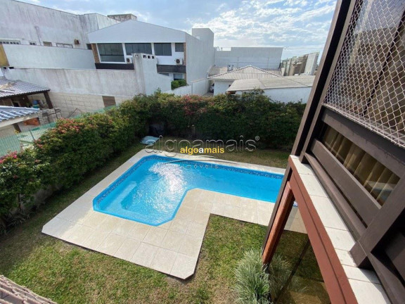 Imóvel com 6 Quartos à Venda, 260 m² em Centro - Xangri-lá