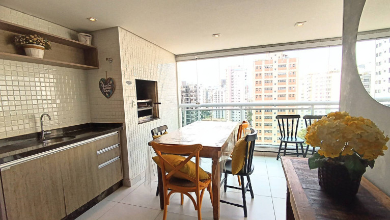 Imagem Apartamento com 3 Quartos à Venda, 110 m² em Pitangueiras - Guarujá Imagem Apartamento com 3 Quartos à Venda, 110 m² em Pitangueiras - Guarujá