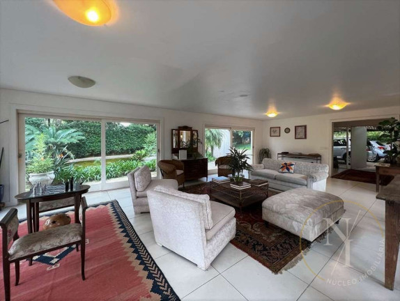 Imagem Casa com 6 Quartos à Venda, 1.188 m² em Vila Santo Antônio - Cotia