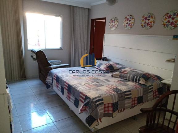 Imagem Casa com 5 Quartos à Venda, 180 m² em Portinho - Cabo Frio