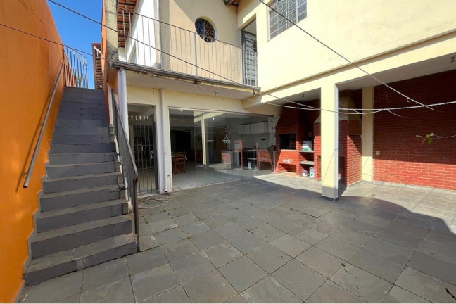 Imagem Casa com 3 Quartos à Venda, 140 m² em Jabaquara - São Paulo