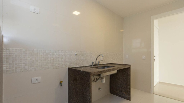 Imagem Imóvel com 1 Quarto à Venda, 53 m² em Humaitá - Rio De Janeiro