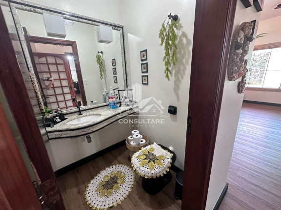 Imagem Casa com 5 Quartos à Venda, 225 m² em Flórida - Praia Grande Imagem Casa com 5 Quartos à Venda, 225 m² em Flórida - Praia Grande