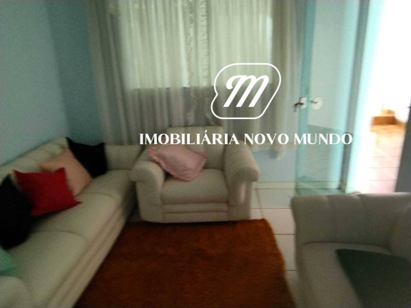Imagem Casa com 3 Quartos à Venda, 250 m² em Segismundo Pereira - Uberlândia