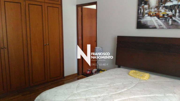 Imagem Sobrado com 4 Quartos à Venda, 336 m² em Cidade Universitária - Campinas