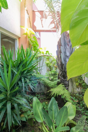Imagem Casa de Condomínio com 2 Quartos à Venda, 167 m² em Aberta Dos Morros - Porto Alegre