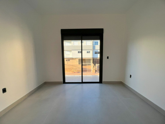 Imagem Sobrado com 3 Quartos à Venda, 98 m² em Areias - São José