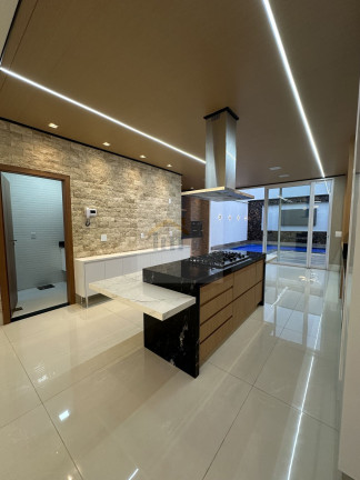 Imagem Casa com 3 Quartos à Venda, 206 m² em Parque Amazônia - Goiânia