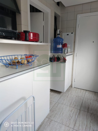 Imagem Imóvel com 3 Quartos à Venda, 150 m² em Vila Suzana - São Paulo