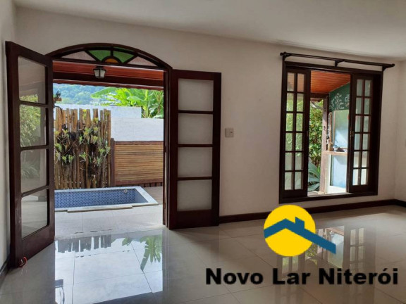 Imagem Casa com 4 Quartos à Venda, 180 m² em São Francisco - Niterói Imagem Casa com 4 Quartos à Venda, 180 m² em São Francisco - Niterói