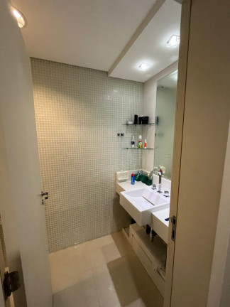 Imagem Apartamento com 3 Quartos à Venda, 144 m² em Barreiros - São José Imagem Apartamento com 3 Quartos à Venda, 144 m² em Barreiros - São José