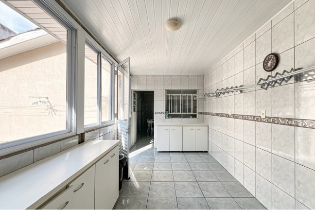 Imagem Casa com 2 Quartos à Venda, 195 m² em São José - Canoas Imagem Casa com 2 Quartos à Venda, 195 m² em São José - Canoas