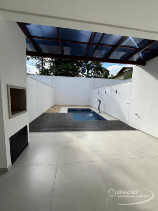 Imagem Casa com 3 Quartos à Venda, 160 m² em Atiradores - Joinville Imagem Casa com 3 Quartos à Venda, 160 m² em Atiradores - Joinville
