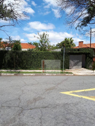 Imagem Casa com 4 Quartos à Venda, 400 m² em Alto De Pinheiros - São Paulo Imagem Casa com 4 Quartos à Venda, 400 m² em Alto De Pinheiros - São Paulo
