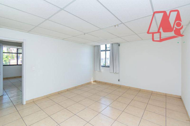 Imagem Loja para Alugar, 612 m² em Navegantes - Porto Alegre
