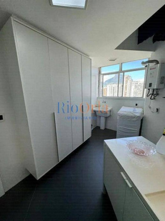 Imagem Apartamento com 3 Quartos à Venda, 221 m² em Barra Da Tijuca - Rio De Janeiro Imagem Apartamento com 3 Quartos à Venda, 221 m² em Barra Da Tijuca - Rio De Janeiro