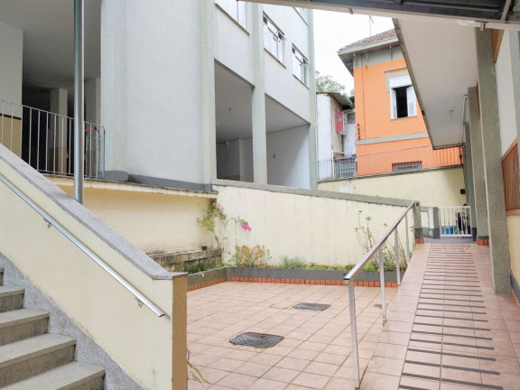 Imagem Imóvel com 2 Quartos à Venda, 51 m² em Várzea - Teresópolis