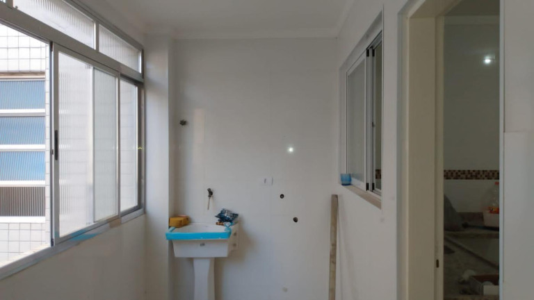 Imagem Apartamento com 2 Quartos à Venda, 95 m² em Marapé - Santos