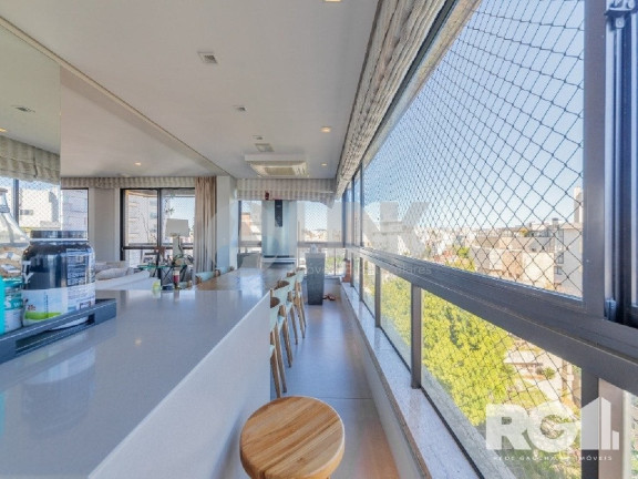 Imagem Apartamento com 3 Quartos à Venda, 245 m² em Moinhos De Vento - Porto Alegre