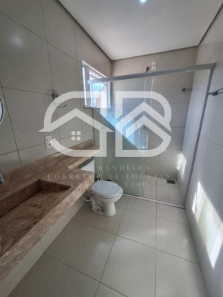 Imagem Casa com 3 Quartos à Venda, 180 m² em Urucunema - Eusébio