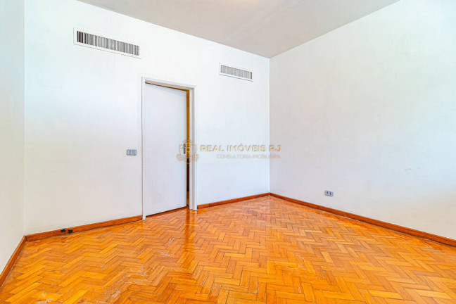 Imagem Sala Comercial à Venda, 48 m² em Copacabana - Rio De Janeiro Imagem Sala Comercial à Venda, 48 m² em Copacabana - Rio De Janeiro